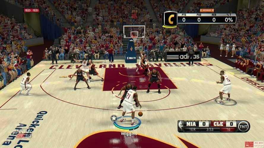 nba2k14怎么空接扣篮